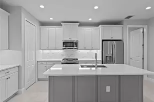 4636 Skysail Dr, Naples, FL 34120 - Photo 7