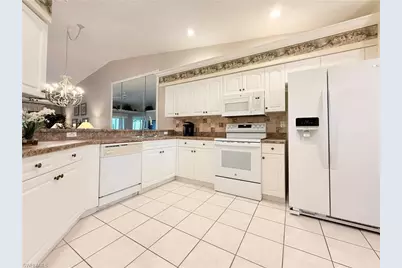 8580 Naples Heritage Dr #621, Naples, FL 34112 - Photo 5
