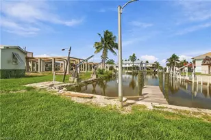 1241 S Lopez Ln, Chokoloskee, FL 34138 - Photo 13