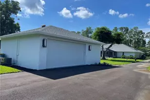 5520 Cynthia Ln, Naples, FL 34112 - Photo 33