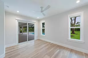 5520 Cynthia Ln, Naples, FL 34112 - Photo 13