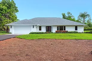 5520 Cynthia Ln, Naples, FL 34112 - Photo 3
