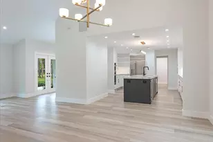 5520 Cynthia Ln, Naples, FL 34112 - Photo 7