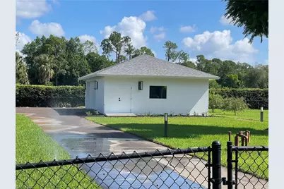 5520 Cynthia Ln, Naples, FL 34112 - Photo 31