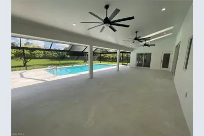 5520 Cynthia Ln, Naples, FL 34112 - Photo 21