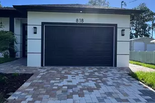 818 Columbus Ave, Lehigh Acres, FL 33972 - Photo 7