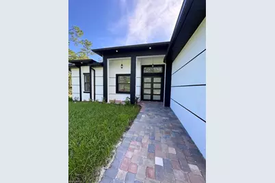 818 Columbus Ave, Lehigh Acres, FL 33972 - Photo 5