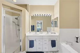 7887 Sanctuary Cir, Naples, FL 34104 - Photo 17
