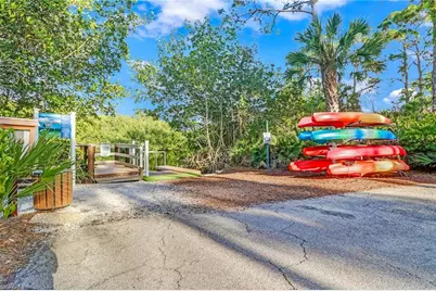27131 Oakwood Lake Dr, Bonita Springs, FL 34134 - Photo 37