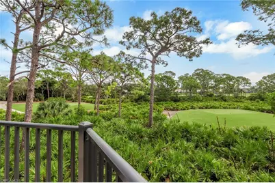 27131 Oakwood Lake Dr, Bonita Springs, FL 34134 - Photo 33