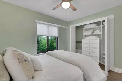 27131 Oakwood Lake Dr, Bonita Springs, FL 34134 - Photo 25