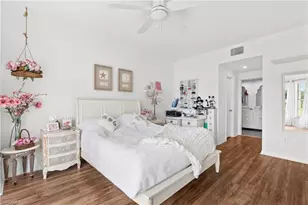 6045 Chardonnay Ln, Naples, FL 34119 - Photo 7