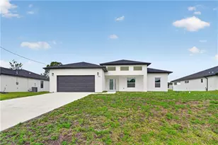 454 Mercedes Ct, Lehigh Acres, FL 33972 - Photo 3