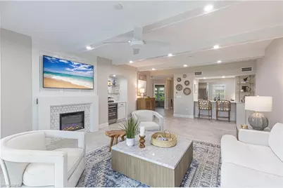 414 Sugar Pine Ln, Naples, FL 34108 - Photo 3
