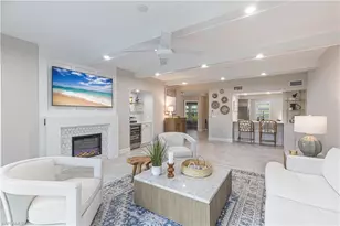 414 Sugar Pine Ln, Naples, FL 34108 - Photo 3