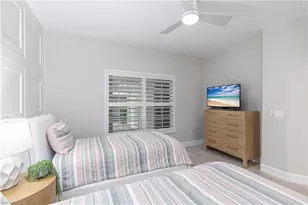 414 Sugar Pine Ln, Naples, FL 34108 - Photo 17