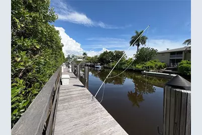 1500 5th Ave S, Naples, FL 34102 - Photo 3
