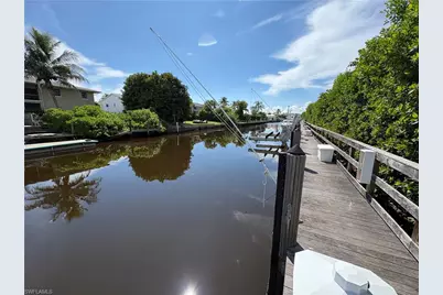 1500 5th Ave S, Naples, FL 34102 - Photo 5