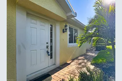 8677 Erice Ct, Naples, FL 34114 - Photo 3