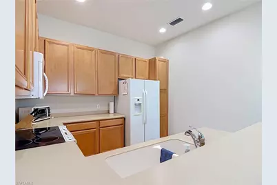 8677 Erice Ct, Naples, FL 34114 - Photo 17