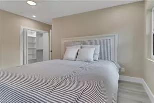 5150 Sand Dollar Ln, Naples, FL 34103 - Photo 21