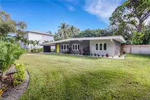 5150 Sand Dollar Ln, Naples, FL 34103 - Photo 1