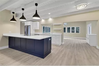 5150 Sand Dollar Ln, Naples, FL 34103 - Photo 9