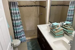 13180 Bella Casa Cir, Fort Myers, FL 33966 - Photo 21