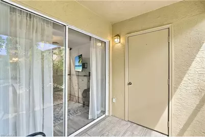 8960 Colonnades Ct E #915, Bonita Springs, FL 34135 - Photo 19