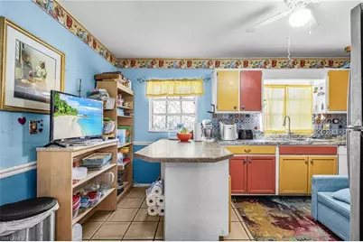 3142 41st St SW, Naples, FL 34116 - Photo 7
