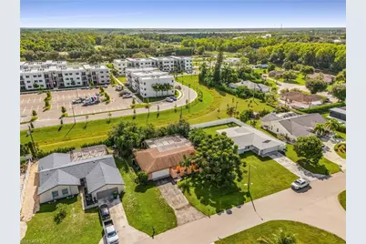 3142 41st St SW, Naples, FL 34116 - Photo 21