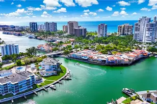 205 Park Shore Dr, Naples, FL 34103 - Photo 13