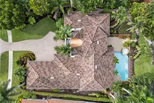 7405 Treeline Dr, Naples, FL 34119 - Photo 37