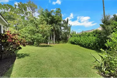 1224 Chelmsford Ct, Naples, FL 34104 - Photo 25