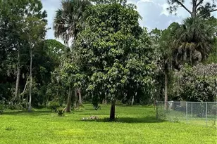 2923 14th Ave SE, Naples, FL 34117 - Photo 17