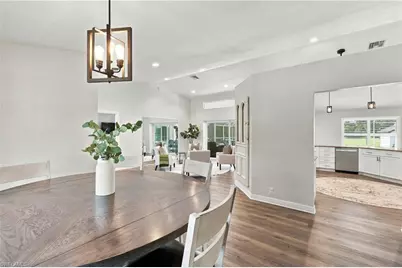 260 20th Ave NE, Naples, FL 34120 - Photo 9