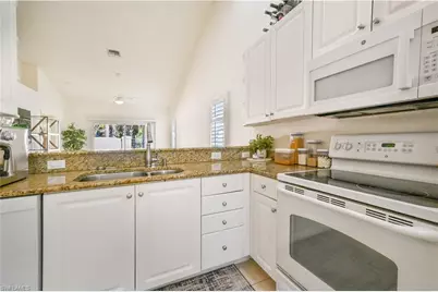 3505 Avion Woods Ct #904, Naples, FL 34104 - Photo 11