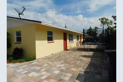 5529 6th Ave, Fort Myers, FL 33907 - Photo 1