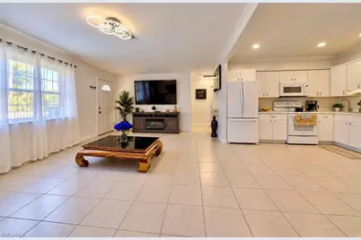 1738 41st St SW, Naples, FL 34116 - Photo 7