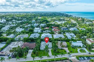 250 S Golf Dr, Naples, FL 34102 - Photo 9