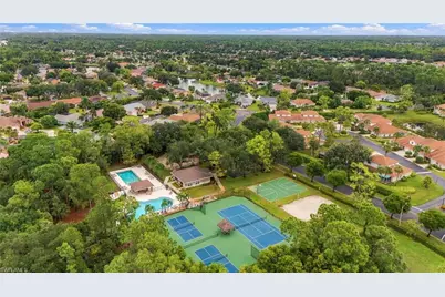 325 Dover Pl #202, Naples, FL 34104 - Photo 21