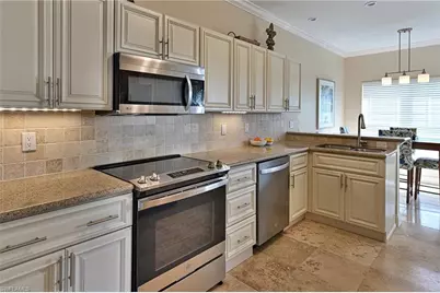 175 Barefoot Cir, Bonita Springs, FL 34134 - Photo 17