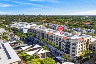 9115 Strada Pl, Naples, FL 34108 - Photo 13