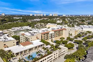 9115 Strada Pl, Naples, FL 34108 - Photo 15