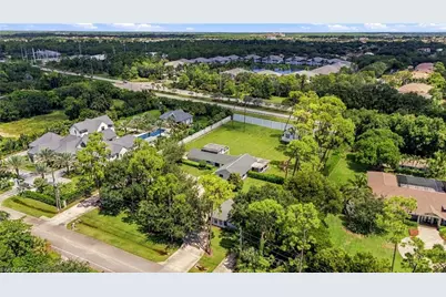 620 Hickory Rd, Naples, FL 34108 - Photo 1