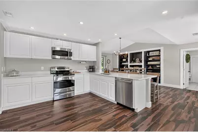 620 Hickory Rd, Naples, FL 34108 - Photo 19