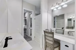 4402 Prescott Ln, Naples, FL 34119 - Photo 23