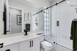 4402 Prescott Ln, Naples, FL 34119 - Photo 25