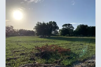 615 N Arboleda St, Clewiston, FL 33440 - Photo 1