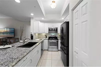 1001 Arbor Lake Dr #606, Naples, FL 34110 - Photo 9